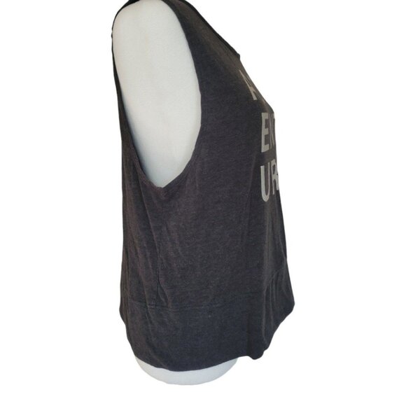 Womens Small Champion sleeveless short style "AVENTURE" athletic tank - Picture 3 of 9